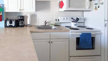 Apartment (1 Bedroom) | Interior