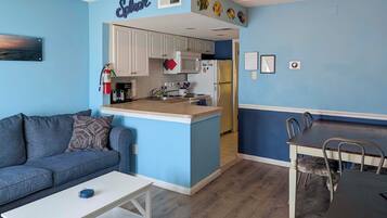 Apartment (1 Bedroom) | Interior