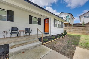 House (3 Bedrooms) | Interior - Cozy Duplex, Walk to Bentonville City Square! (Bentonville)