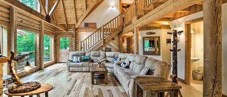 Rumah (5 Bedrooms) | Interior