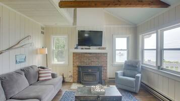 Cottage (3 Bedrooms) | Interior