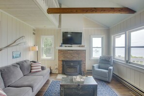 Cottage (3 Bedrooms) | Interior