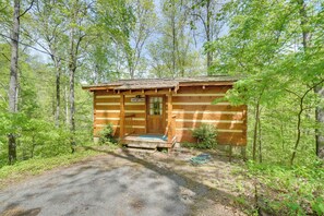 House (1 Bedroom) | Interior - Covered Deck & Hot Tub: Cozy Gatlinburg Cabin (Gatlinburg)