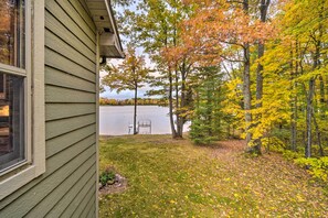 Cottage (3 Bedrooms) | Interior - Cozy Hayward Cottage w/ Dock & Lakefront View (Hayward)