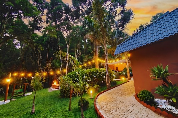 Deluxe Suite | Garden view
