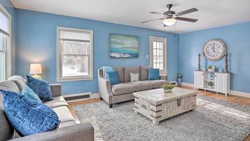 Cottage (4 Bedrooms) | Interior