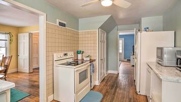 Cottage (4 Bedrooms) | Interior