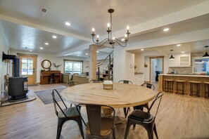 House (4 Bedrooms) | Interior - 'deer Hollow' Home < 1 Mi to Payette Lake! (McCall)