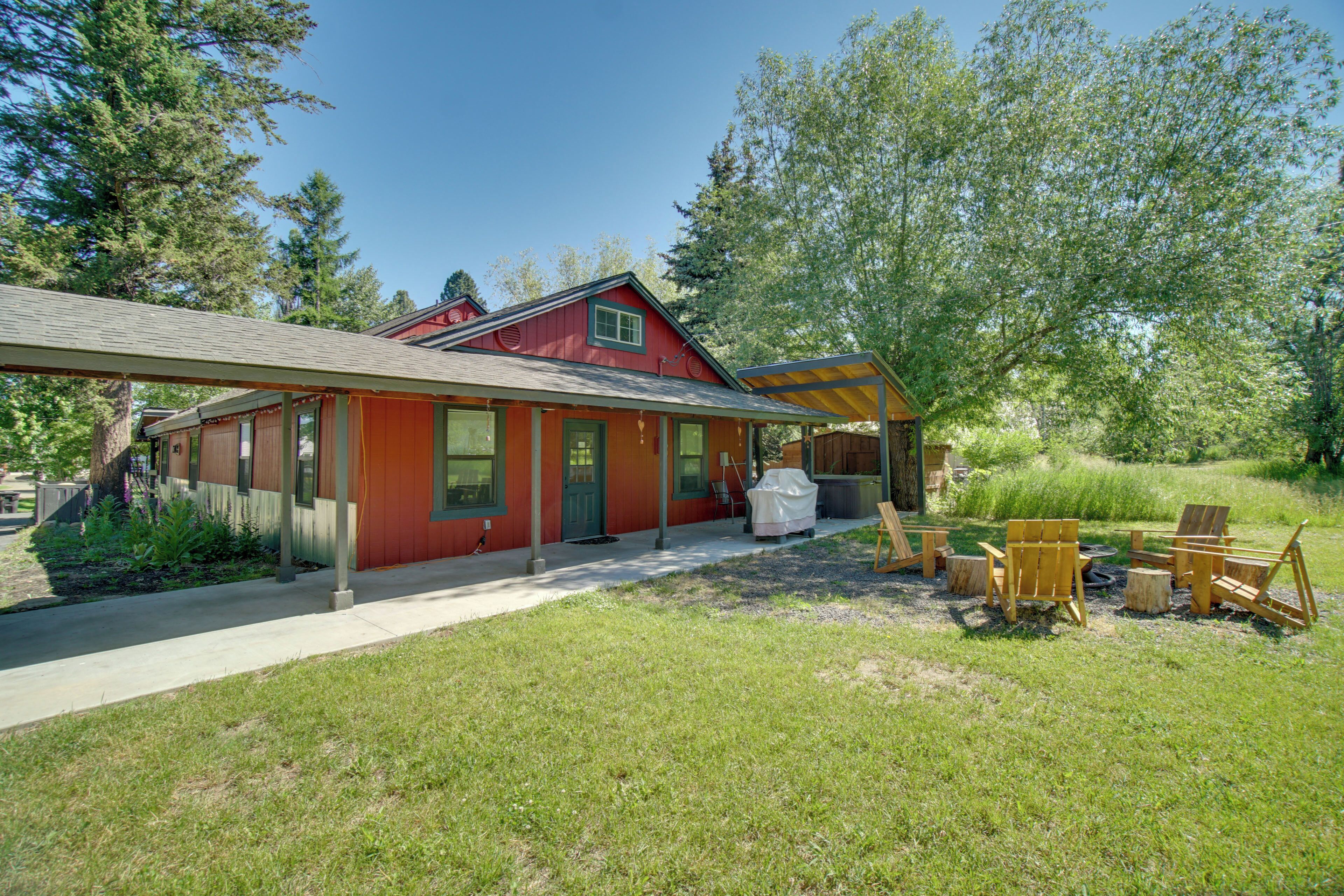 House (4 Bedrooms) | Interior