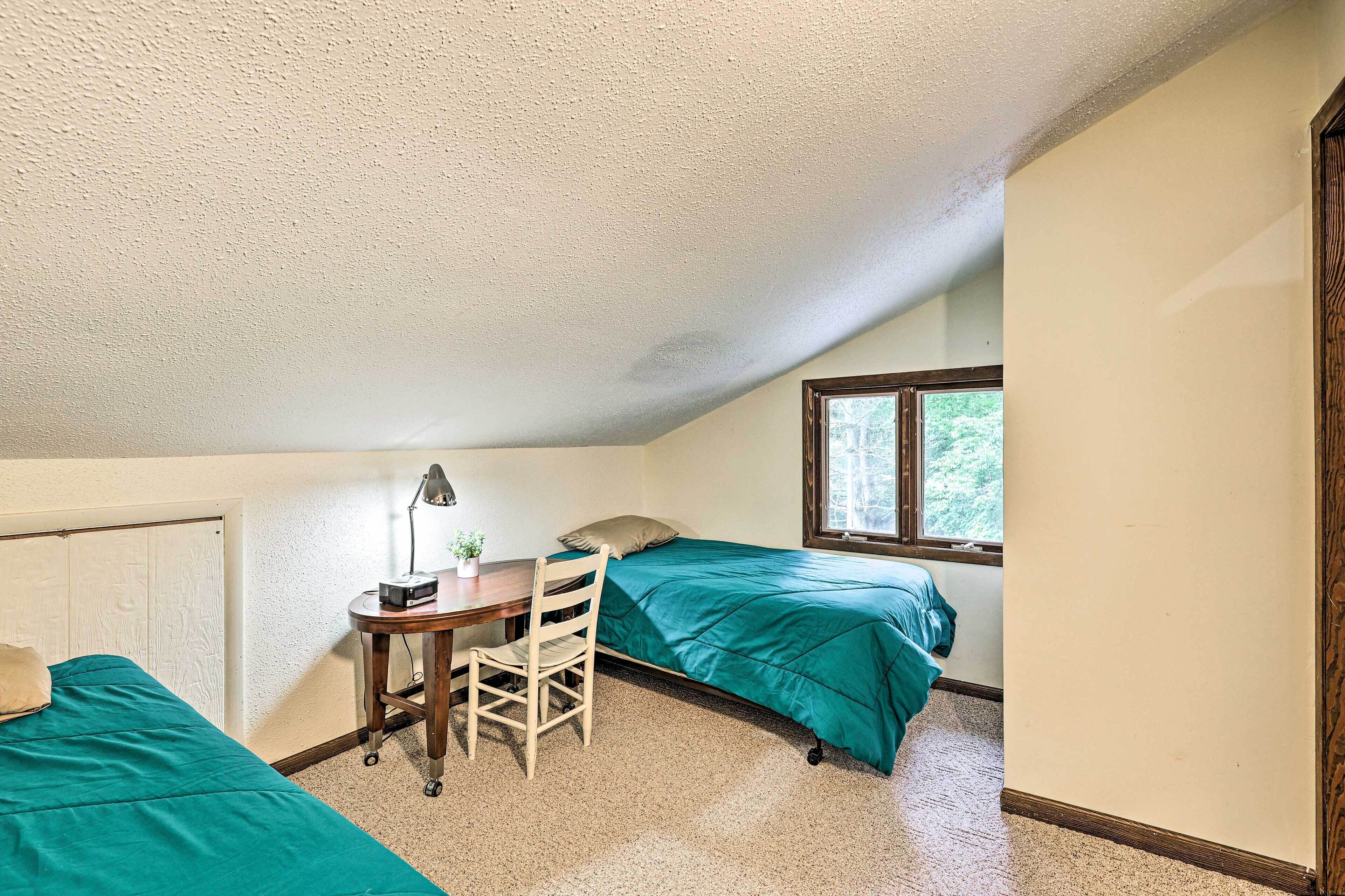 House (2 Bedrooms) | Interior