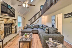 House (3 Bedrooms) | Interior