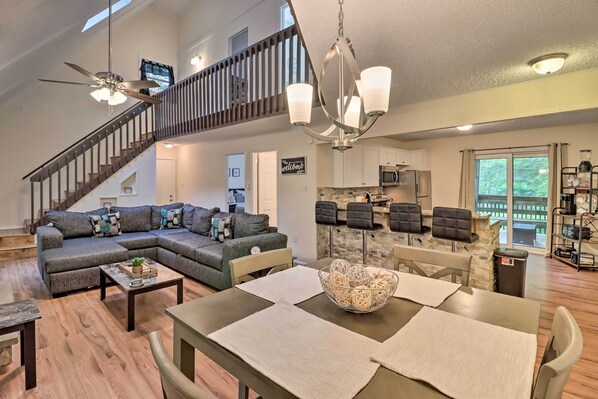 House (3 Bedrooms) | Interior - 7 Mi to Lake Harmony: Home w/ Furnished Deck! (Albrightsville)