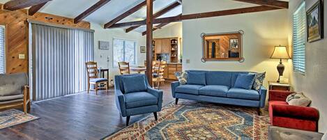 House (2 Bedrooms) | Interior