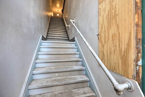Apartment (0 Bedroom) | Bahagian dalam