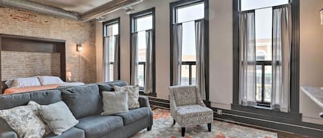 Apartment (0 Bedroom) | Interior