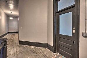 Apartment (0 Bedroom) | Bahagian dalam