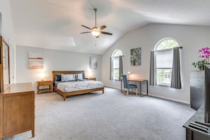 House (4 Bedrooms) | Interior - Walk to Beach: Family-friendly Arrowhead Lake Home (Pocono Lake)