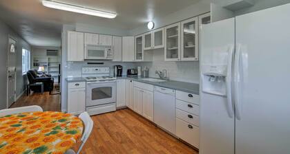 Cottage Near Bryce Canyon & Zion National Parks!