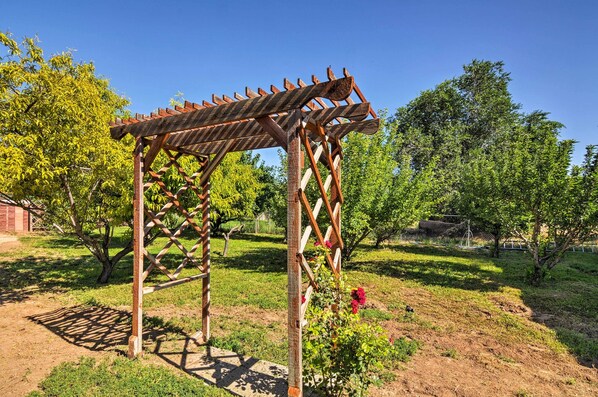 Cottage (2 Bedrooms) | Interior - Cottage Near Bryce Canyon & Zion National Parks! (Cannonville)