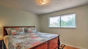 Cottage (2 Bedrooms) | Interior