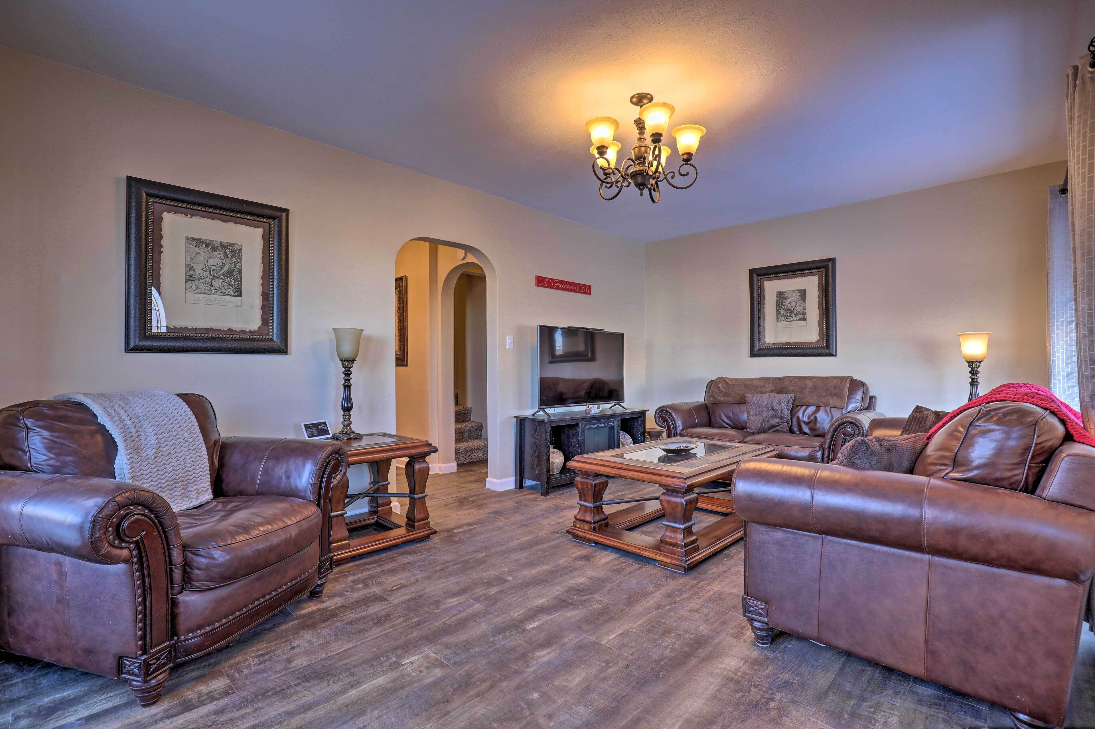 Hús (4 Bedrooms) | Að innan