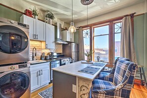 Apartment (1 Bedroom) | Interior - Walk to Shops & Restaurants: Dtwn Laramie Condo! (Laramie)