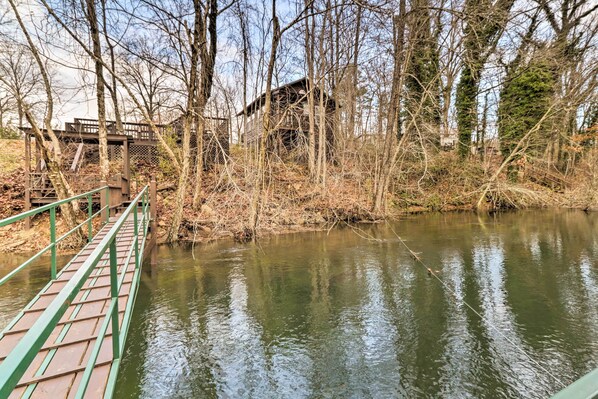 Apartment (0 Bedroom) | Interior - Cozy Heber Springs Cabin w/ Deck & Dock! (Heber Springs)