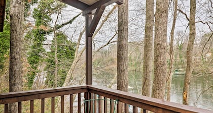 Cozy Heber Springs Cabin w/ Deck & Dock!