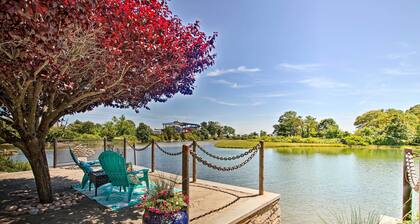 Deluxe Waterford Home w/ Views, Outdoor Bar & More