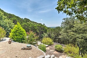 House (4 Bedrooms) | Interior - Jonestown House on Hill w/ Lake Travis Views! (Leander)