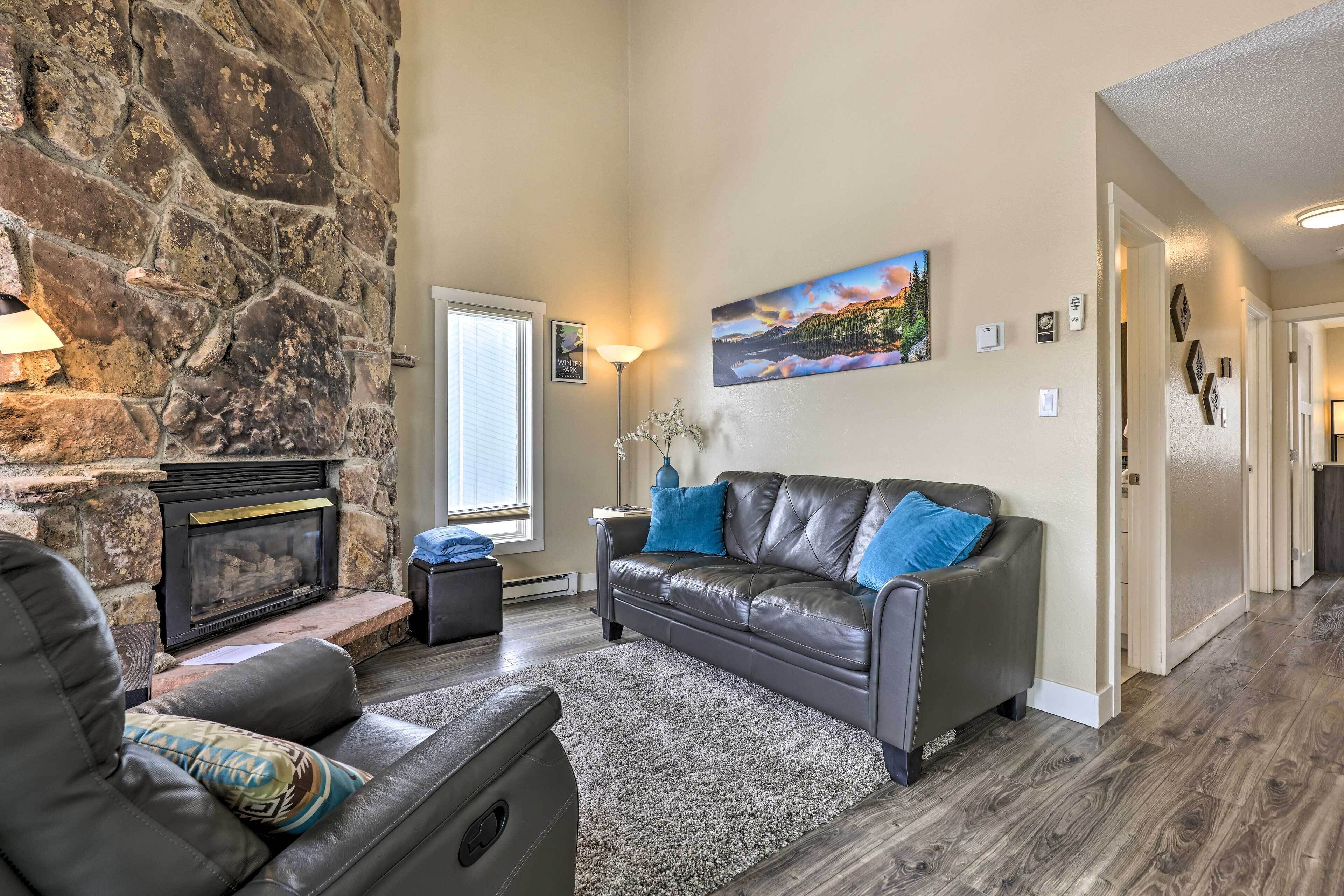 Fraser Condo w/ 2 Hot Tubs, Near Winter Park