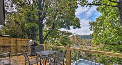 Hilltop Hideaway w/ Scenic Views & Hot Tub!