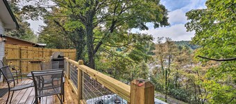 Hilltop Hideaway w/ Scenic Views & Hot Tub!