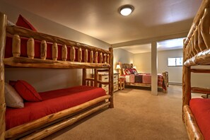 Hus (4 Bedrooms) | Innvendig