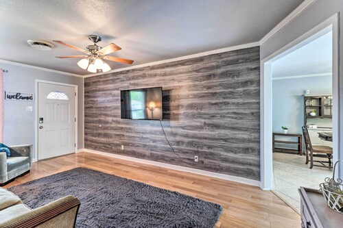 6 Mi to Fort Hood & Universities: Killeen Home