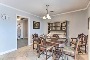 Casa (3 Bedrooms) | Parte interna