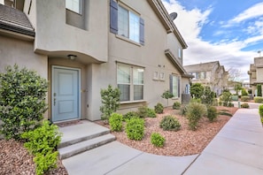 Apartment (3 Bedrooms) | Interior - Desert Rose Townhome: 35 Mi to Zion & State Parks (Washington)