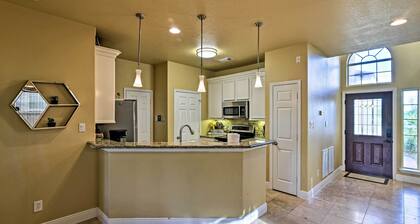 Walk to Ocean: Lakefront Dickinson Stucco House!