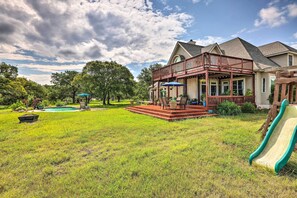 House (4 Bedrooms) | Interior - Extravagant 4,500 Sq Ft Home in Hill Country! (Spring Branch)