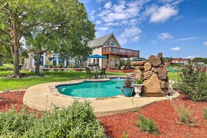 House (4 Bedrooms) | Interior - Extravagant 4,500 Sq Ft Home in Hill Country! (Spring Branch)