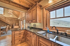 บ้านพัก (4 Bedrooms) | ภายใน