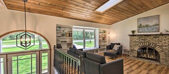 Lake Nagawicka Home - 2 Blocks to Boat Launch