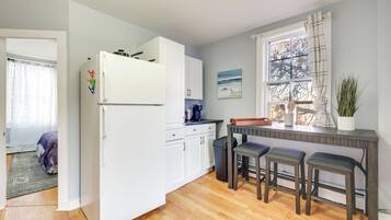 Apartment (1 Bedroom) | Interior