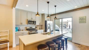 Apartment (3 Bedrooms) | Interior