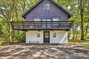 House (3 Bedrooms) | Interior - Walk to Lake: Game Room Getaway in Pocono Summit! (Pocono Summit)