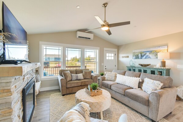 Casa (2 Bedrooms) | Interior