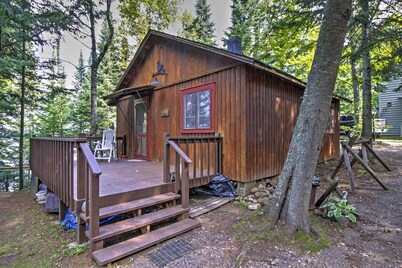 Land O' Lakes Hideaway w/ Boat Dock & Lake Views!