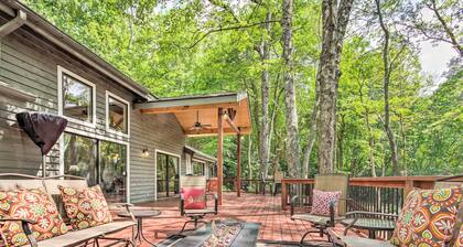 Lake Toxaway Cabin w/ Fire Pit - 1 Mi to Marina