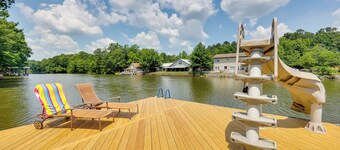 Lakefront Home w/ Kayaks & Dock in Hot Springs!