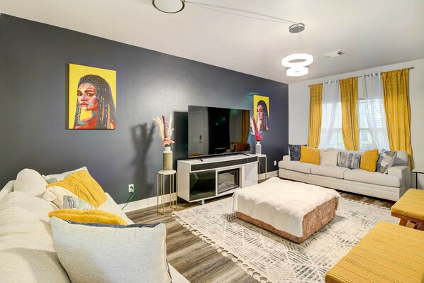 House (3 Bedrooms) | Interior